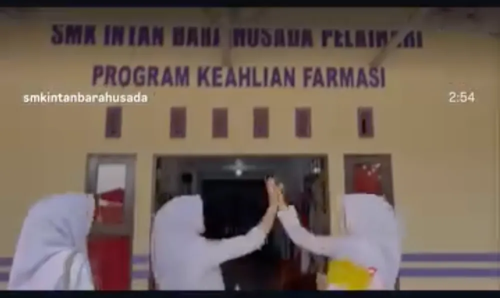 SMKS Farmasi Pelaihari — Perpisahan